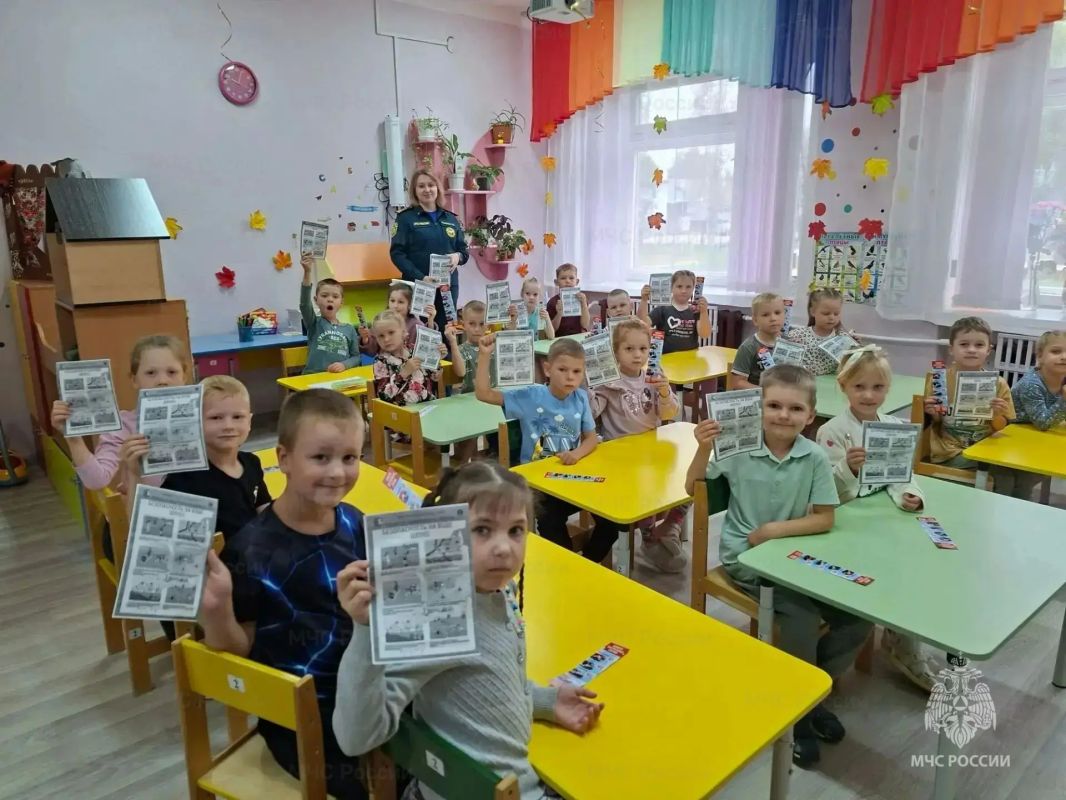 Открытые уроки безопасности на воде прошли во всех округах и районах Поморья Открытые уроки безопасности на воде прошли во всех округах и районах Поморья