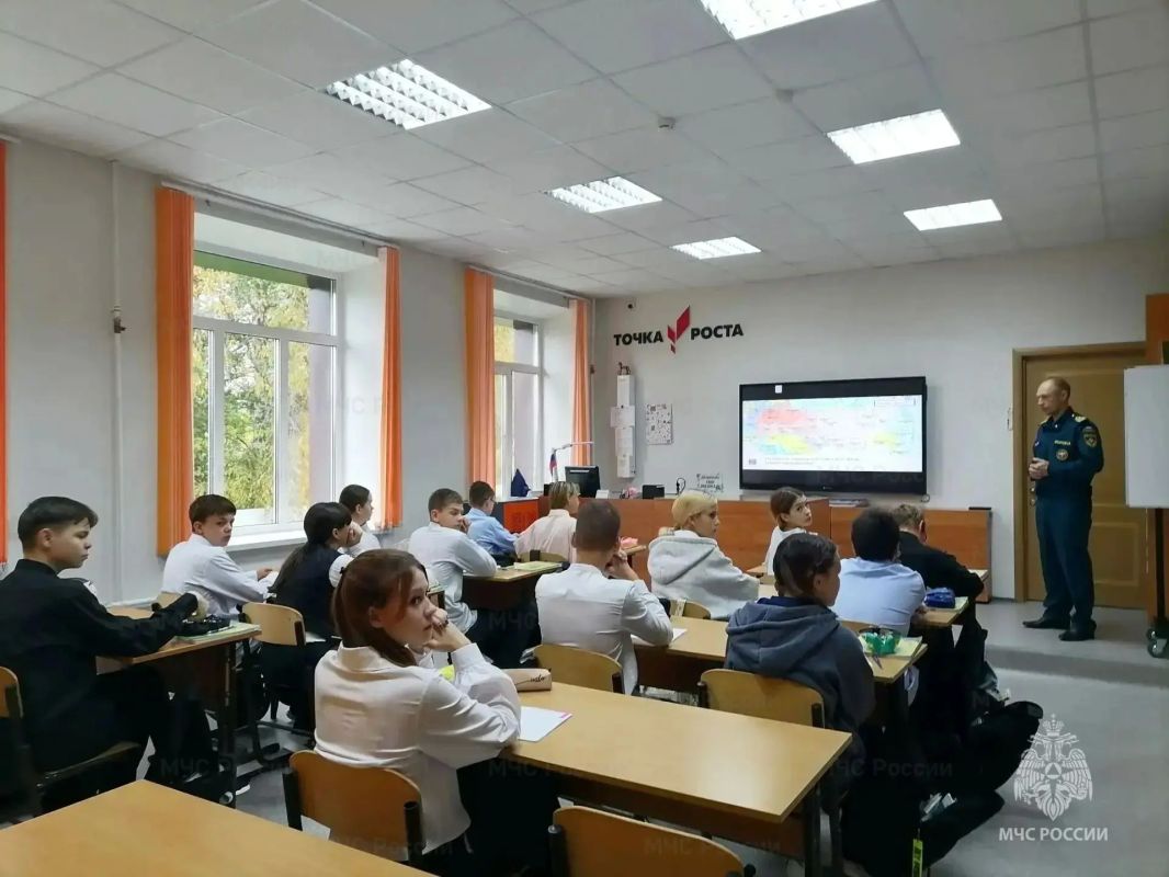 Открытые уроки безопасности на воде прошли во всех округах и районах Поморья Открытые уроки безопасности на воде прошли во всех округах и районах Поморья