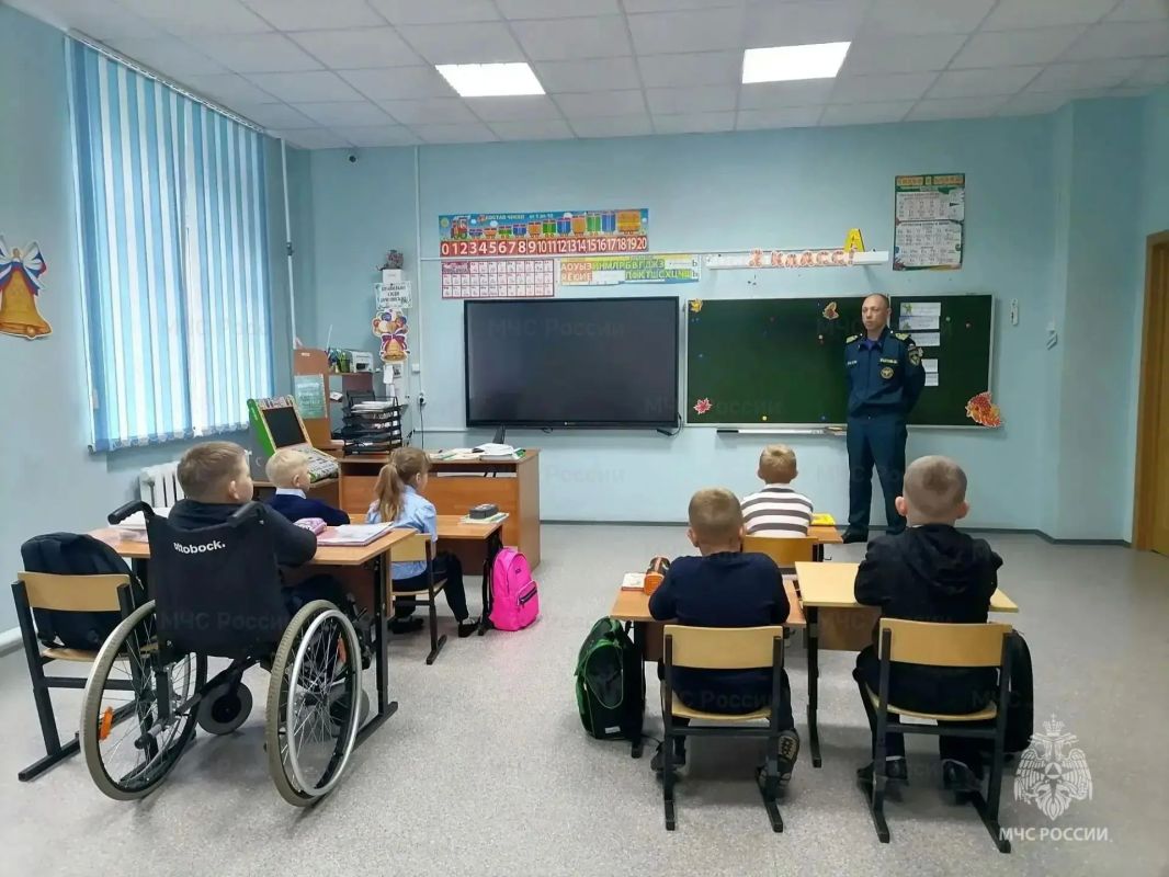 Открытые уроки безопасности на воде прошли во всех округах и районах Поморья Открытые уроки безопасности на воде прошли во всех округах и районах Поморья