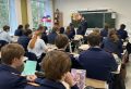 Следователь следственного отдела по Соломбальскому округу города Архангельска провела занятие учащимися кадетского класса СК России