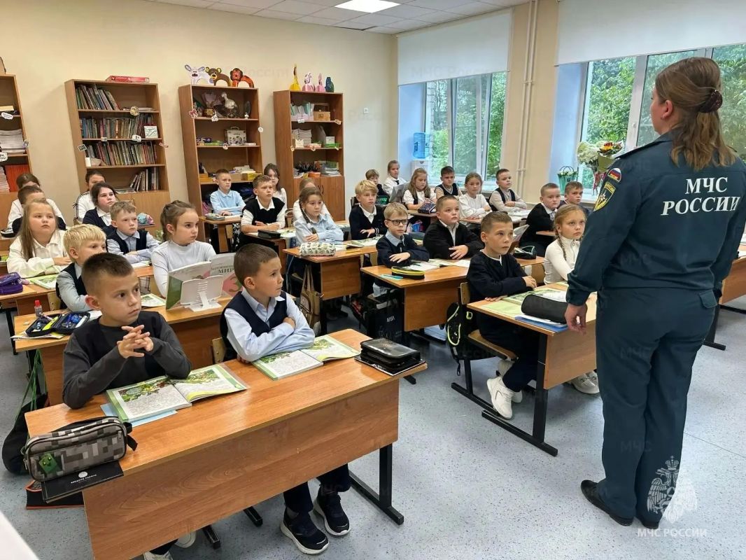Открытые уроки безопасности на воде прошли во всех округах и районах Поморья Открытые уроки безопасности на воде прошли во всех округах и районах Поморья