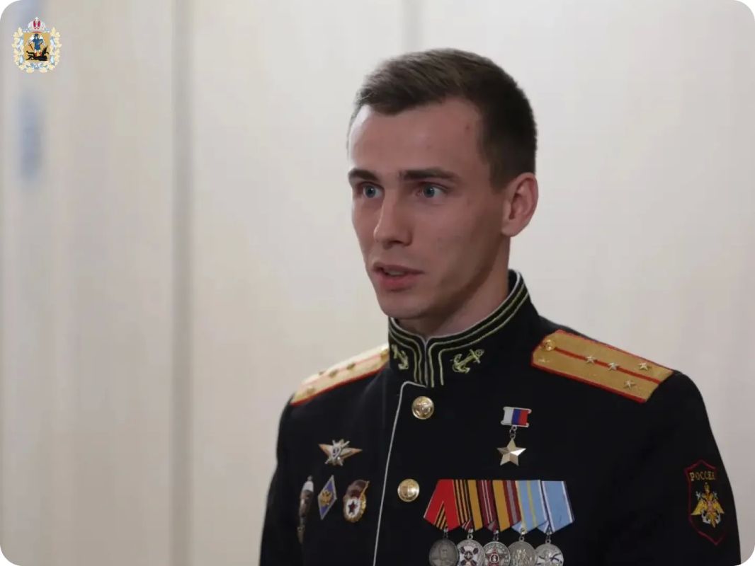 Владимир Путин пообещал помочь завершить ремонт набережной Седова в Архангельске Владимир Путин пообещал помочь завершить ремонт набережной Седова в Архангельске