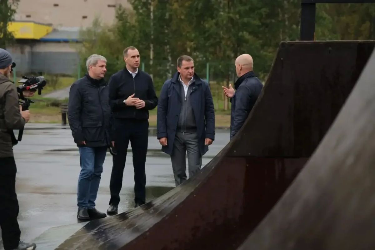 Александр Цыбульский: Еще совсем недавно ребятам из Северного округа Архангельска, которые увлекаются скейтбордингом, BMX, роликами или самокатным спортом, приходилось тратить почти час, чтобы добраться до специализированных... Александр Цыбульский: Еще совсем недавно ребятам из Северного округа Архангельска, которые увлекаются скейтбордингом, BMX, роликами или самокатным спортом, приходилось тратить почти час, чтобы добраться до специализированных...