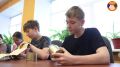 Школьники Новой Земли изготовили блиндажные свечи для бойцов