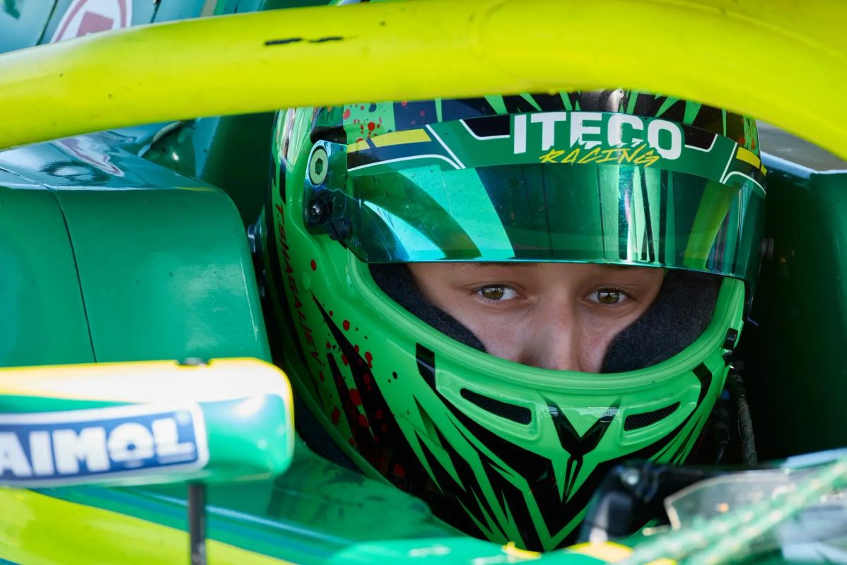 Жаркий этап SMP Formula 4 и новый рекордсмен чемпионата! Жаркий этап SMP Formula 4 и новый рекордсмен чемпионата!