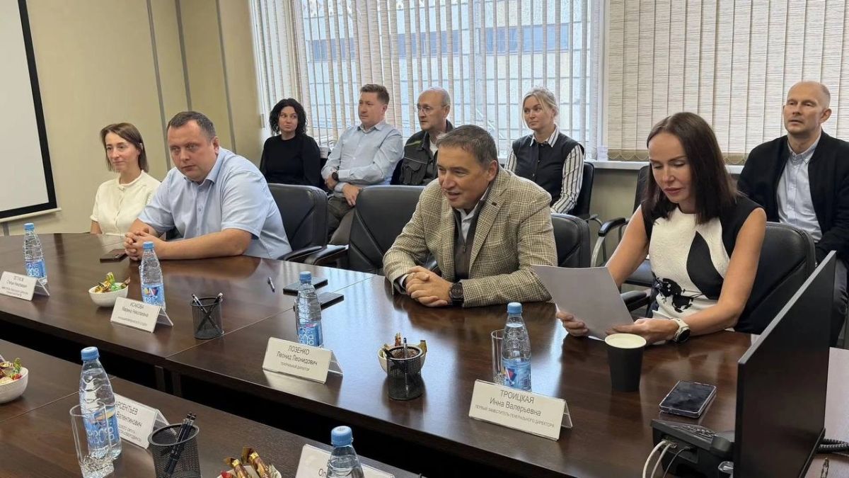Игорь Арсентьев: Сегодня вместе с Александром Шевченко посетили АО «Промышленные технологии» Игорь Арсентьев: Сегодня вместе с Александром Шевченко посетили АО «Промышленные технологии»