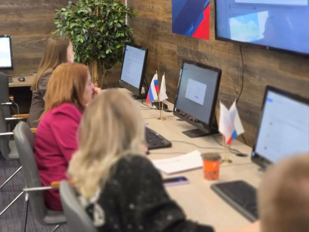 В Поморье начались выборы. Ровно в 8 утра открылись 718 избирательных участков В Поморье начались выборы. Ровно в 8 утра открылись 718 избирательных участков