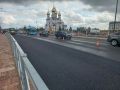 На реконструируемой площади Профсоюзов в Архангельске продолжается укладка второго слоя асфальта на главном участке дороги