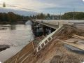 На мосту через Вель уложен выравнивающий слой