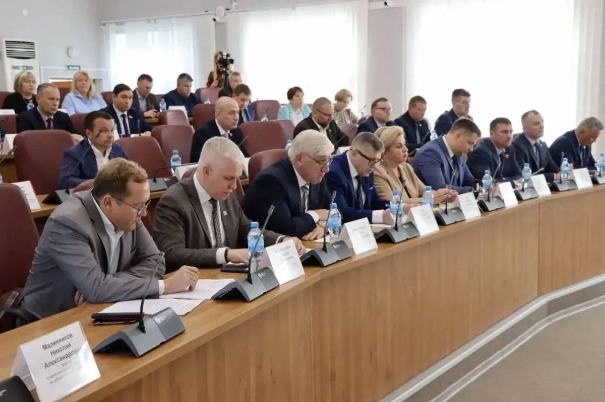 Игорь Арсентьев: Сегодня на сессии Совета депутатов Северодвинска сложил полномочия главы города Игорь Арсентьев: Сегодня на сессии Совета депутатов Северодвинска сложил полномочия главы города
