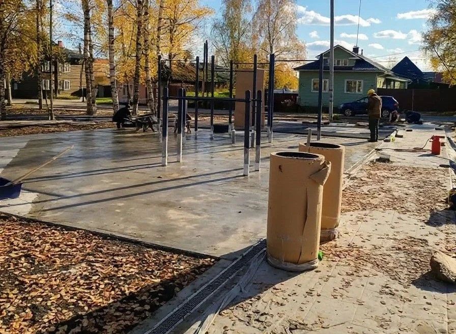 В Холмогорах продолжается реализация первого этапа благоустройства центральной части села В Холмогорах продолжается реализация первого этапа благоустройства центральной части села