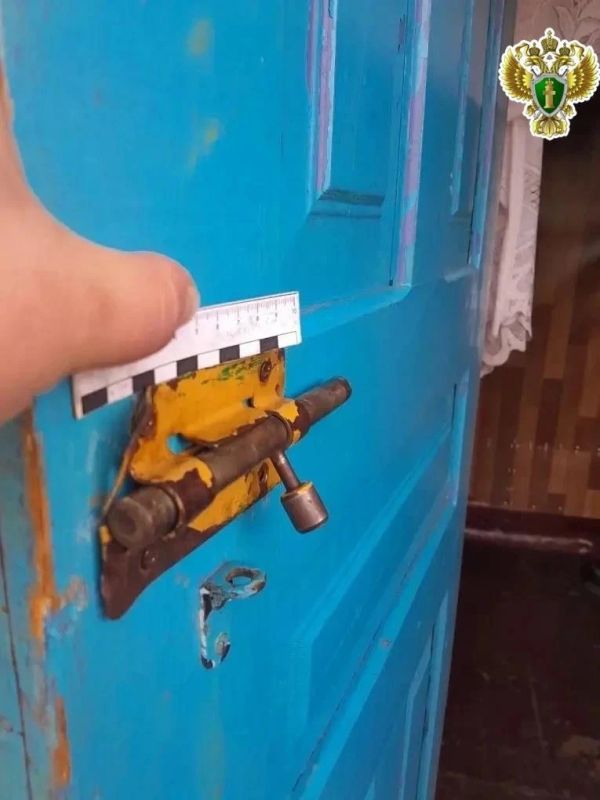 В Холмогорском районе осуждены два брата по уголовному делу о похищении трех человек, незаконном проникновении в жилище, причинении вреда здоровью средней тяжести и грабеже В Холмогорском районе осуждены два брата по уголовному делу о похищении трех человек, незаконном проникновении в жилище, причинении вреда здоровью средней тяжести и грабеже