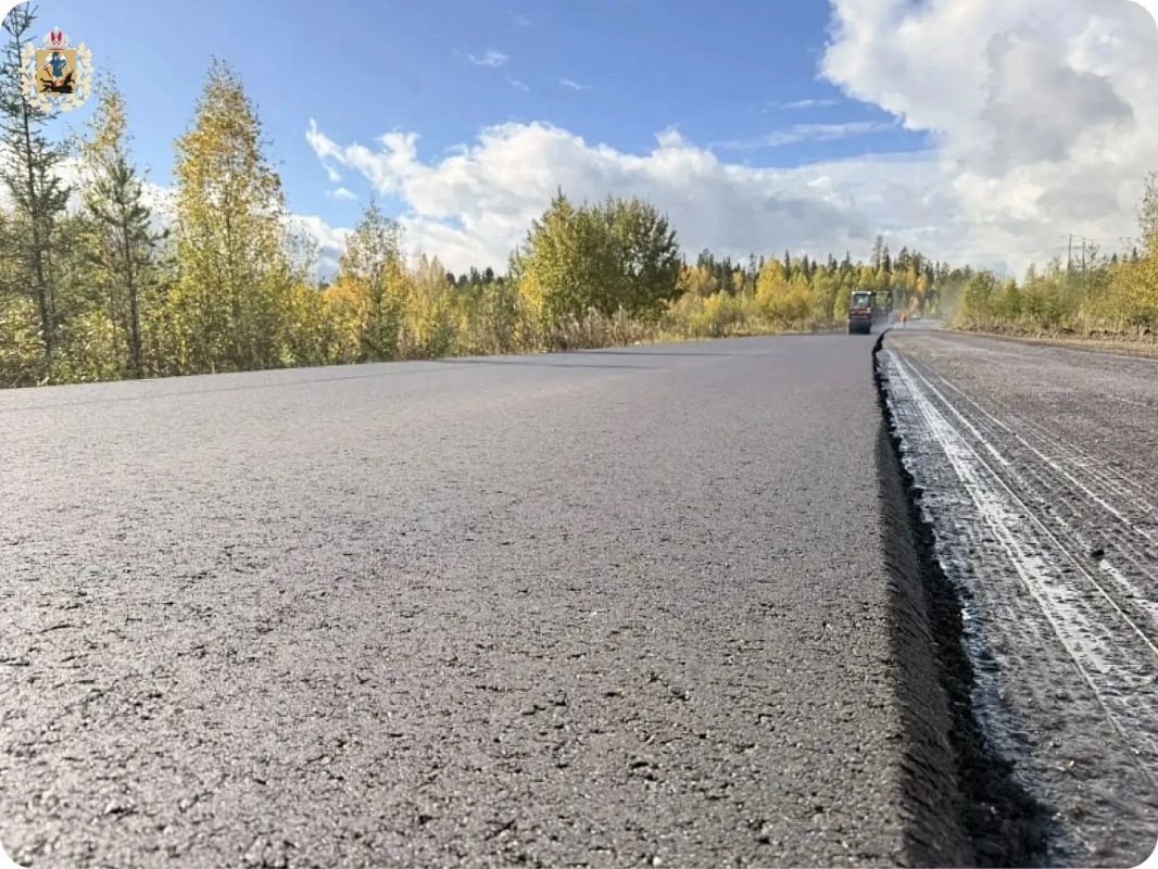 В Плесецком округе дорожники приступили к асфальтированию автодороги Обозерская – Щукозерье В Плесецком округе дорожники приступили к асфальтированию автодороги Обозерская – Щукозерье