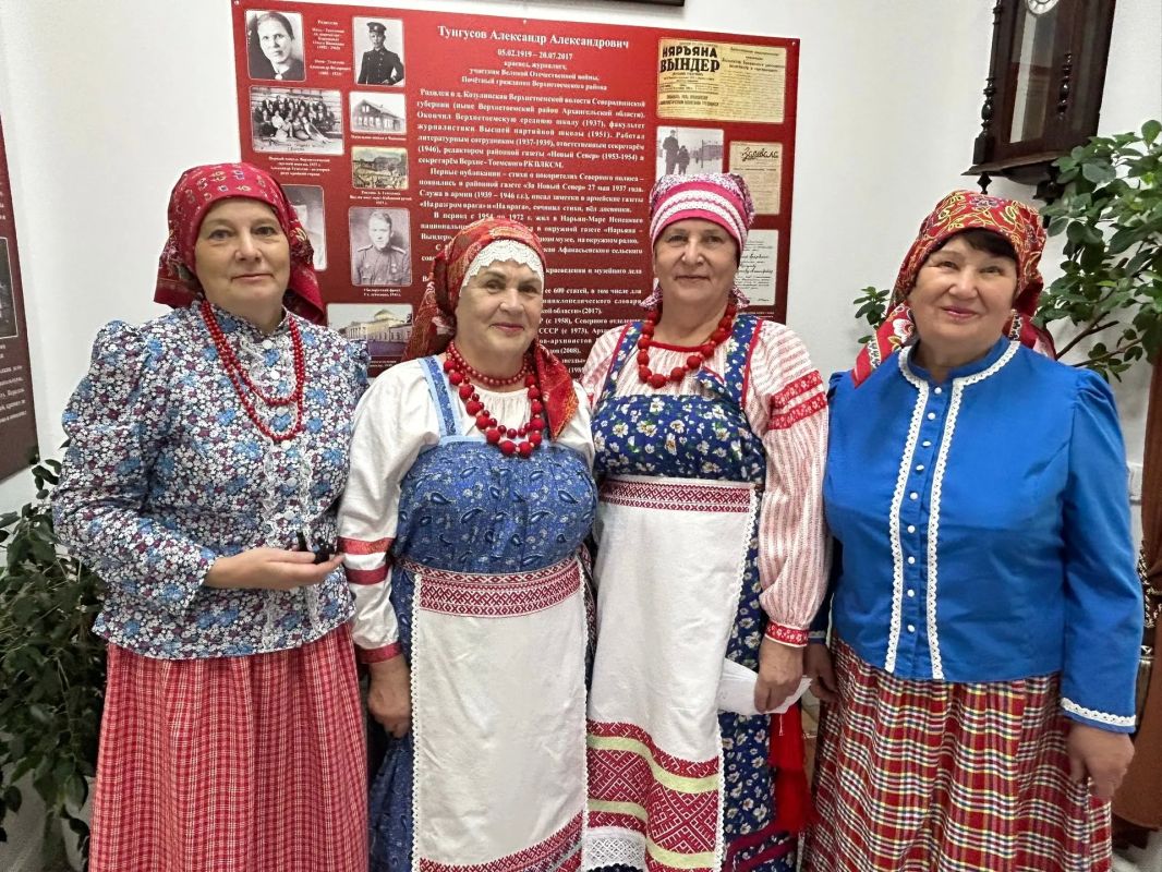 ЛЮБО-ДОРОГО ГЛЯДЕТЬ!. В Верхнетоемском музее состоялось торжественное открытие новой выставки и награждение участников окружного конкурса «Верхнетоемские умельцы» ЛЮБО-ДОРОГО ГЛЯДЕТЬ!. В Верхнетоемском музее состоялось торжественное открытие новой выставки и награждение участников окружного конкурса «Верхнетоемские умельцы»