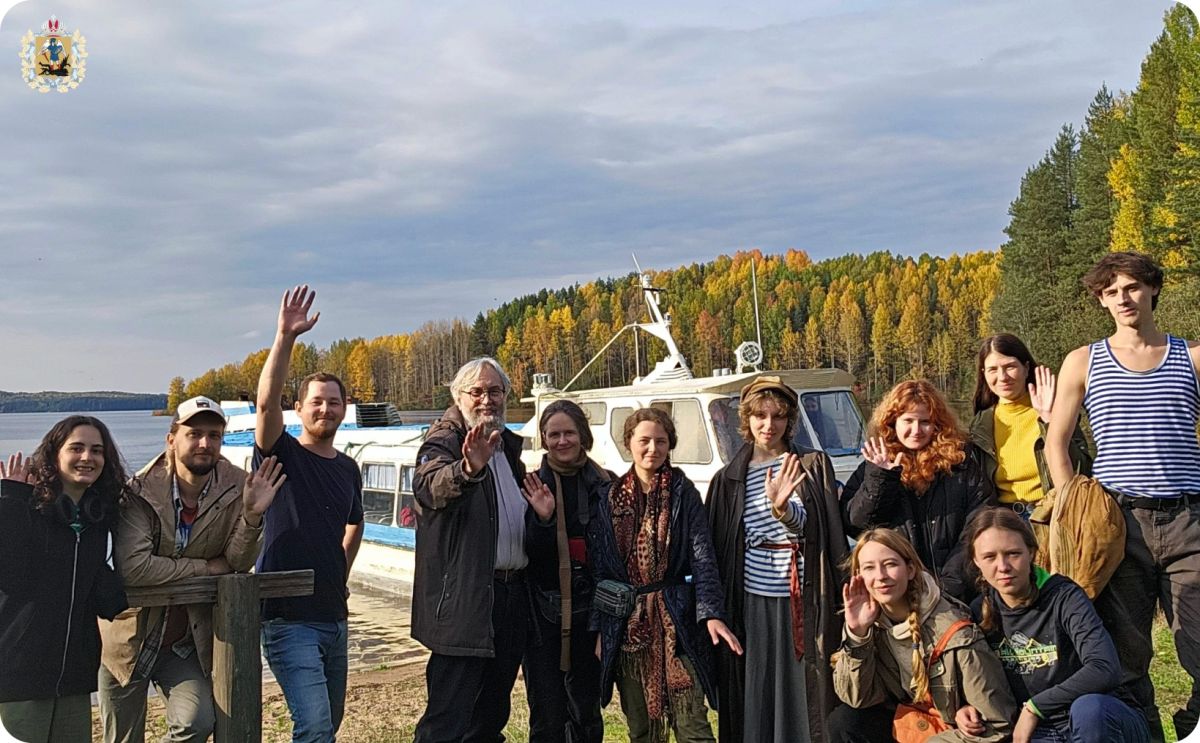 В Кенозерском нацпарке завершилась творческая экспедиция, приуроченная к 150-летнему юбилею Ивана Яковлевича Билибина В Кенозерском нацпарке завершилась творческая экспедиция, приуроченная к 150-летнему юбилею Ивана Яковлевича Билибина