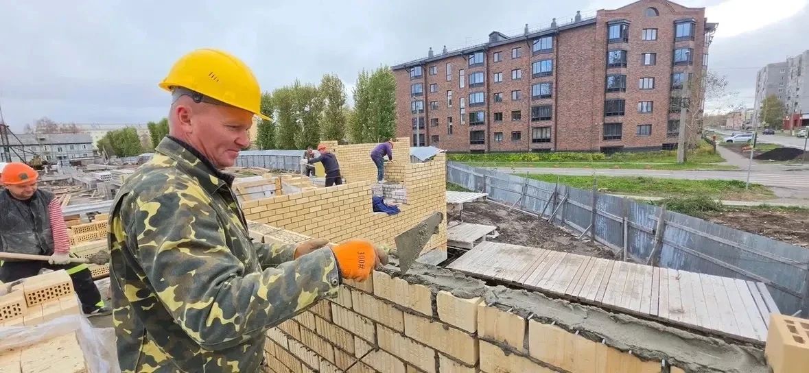 Александр Цыбульский: В Северодвинске приступили к строительству первых домов по новой программе переселения из аварийного жилья Александр Цыбульский: В Северодвинске приступили к строительству первых домов по новой программе переселения из аварийного жилья