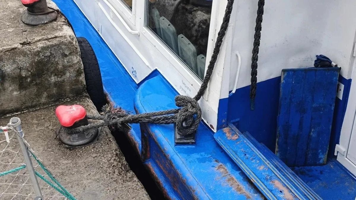 связи с неблагоприятными метеоусловиями введены ограничения на работу пассажирских теплоходов