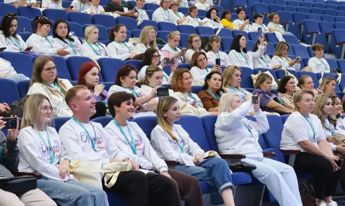 Педагоги Архангельской области на обучении в ВДЦ «Орлёнок» Педагоги Архангельской области на обучении в ВДЦ «Орлёнок»