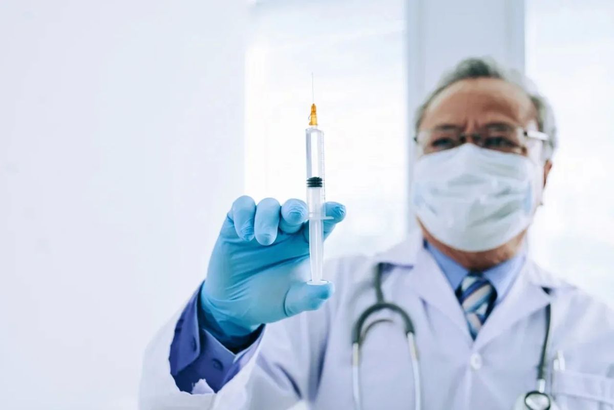 В Северодвинске продолжается вакцинация от гриппа