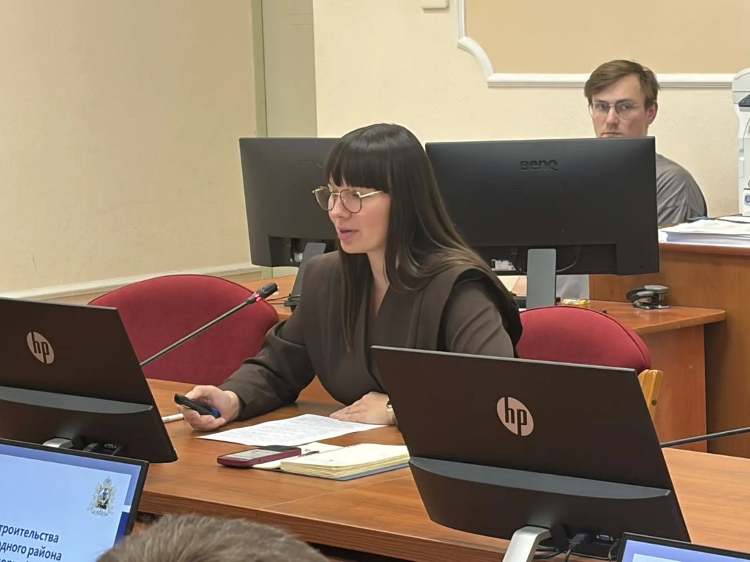 В Архангельске прошло заседание общественного совета министерства транспорта региона - обсудили развитие глубоководного порта и работу региональной транспортной службы В Архангельске прошло заседание общественного совета министерства транспорта региона - обсудили развитие глубоководного порта и работу региональной транспортной службы